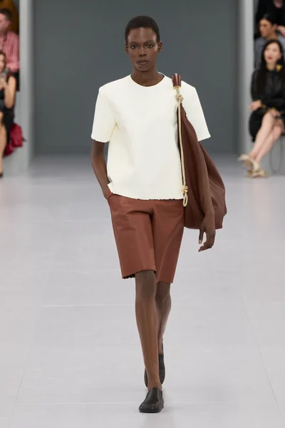 Look 36